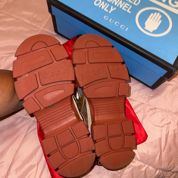 Gucci - Picture 5 of 6